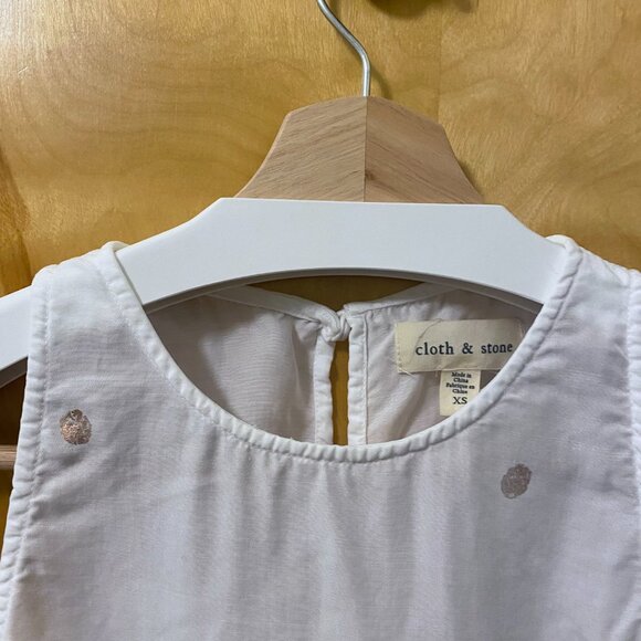 Anthropologie Cloth & Stone Gillian Metallic Foil Dot Tank Lightweight Breezy - Picture 4 of 10